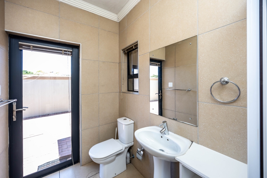 3 Bedroom Property for Sale in Kwelera Eastern Cape